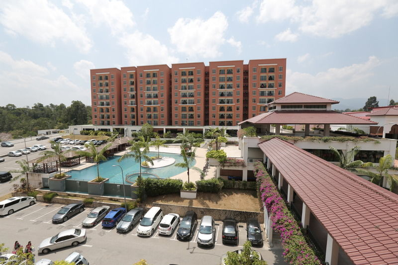 Arabian Bay Resort@ Bukit Gambang Resort City Buitenkant foto